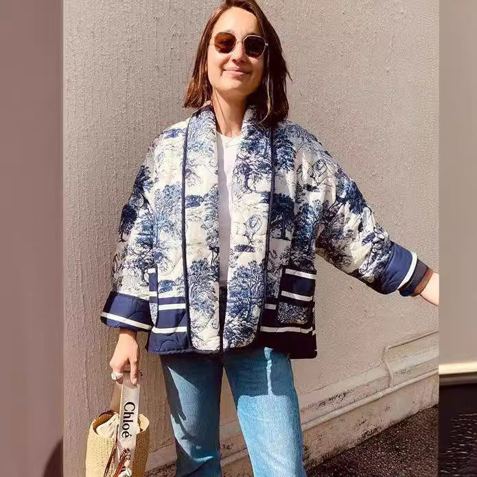 Damen Steppjacke mit modischem Muster und praktischen Taschen WW