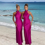 Damen Elegantes Neckholder-Maxikleid mit schlankem Schnitt und seitlichem Schlitz WW