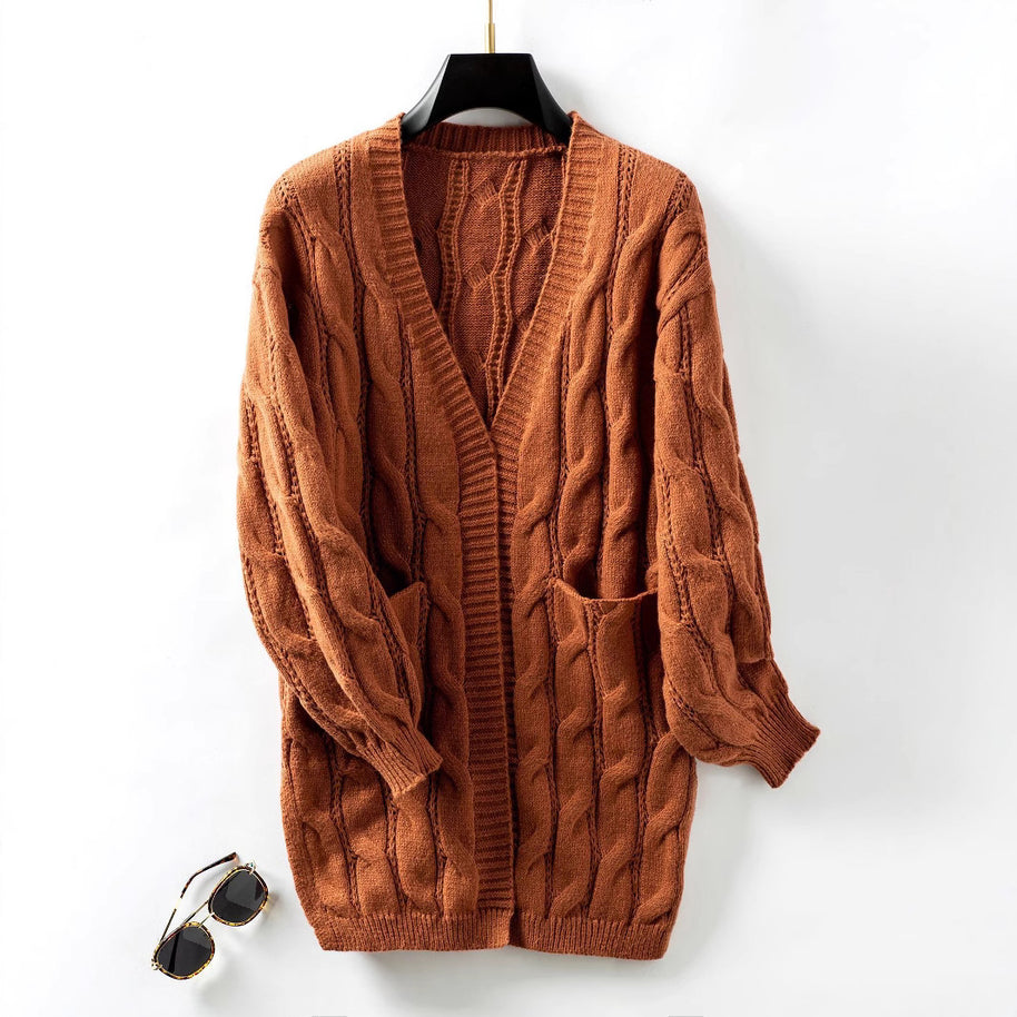Damen Strickjacke mit V-Ausschnitt und praktischen Taschen WW