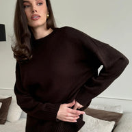 Damen Bequemer und eleganter Strickpullover mit seitlichem Schlitz WW