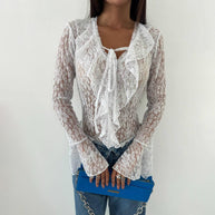 Damen Spitzenbodysuit mit verspieltem Rüschendetail und V-Ausschnitt WW