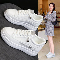 Damen Sportliche Sneakers mit rutschfester Sohle und modernem Design W&W