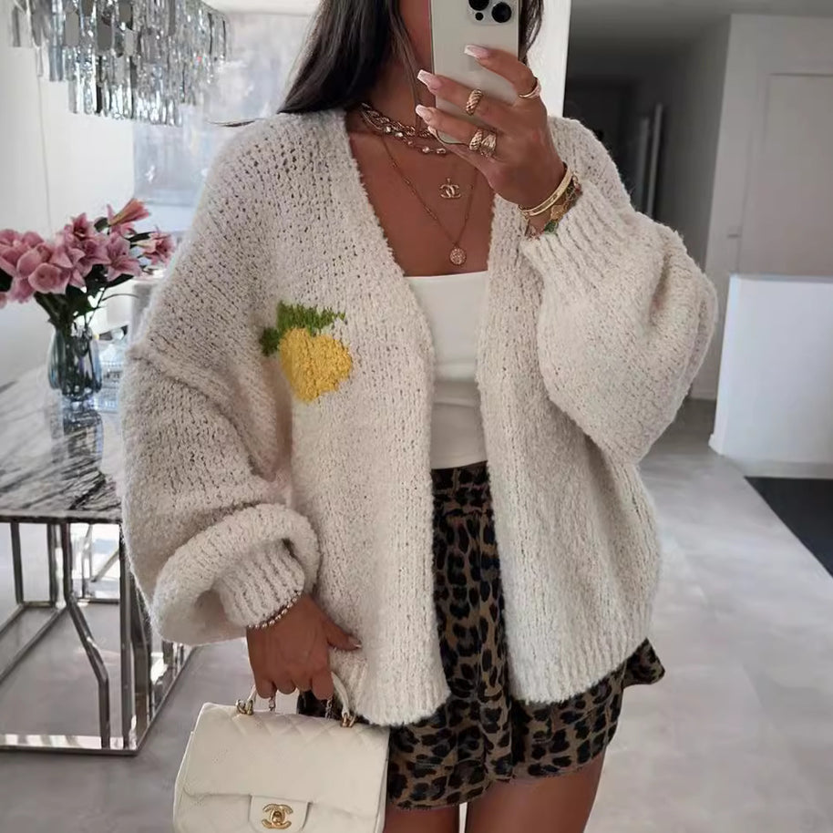 Damen Strickjacke mit fröhlichem Ananas-Motiv und oversized Schnitt WW