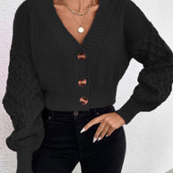 Damen Strickjacke mit tiefem V-Ausschnitt und Puffärmeln WW