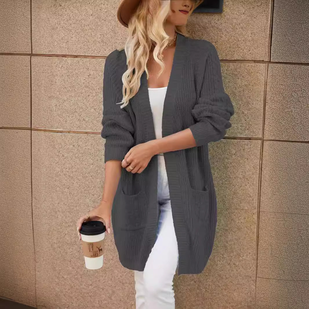 Damen Strickcardigan mit großzügigen Taschen und modernem Zopfmuster WW