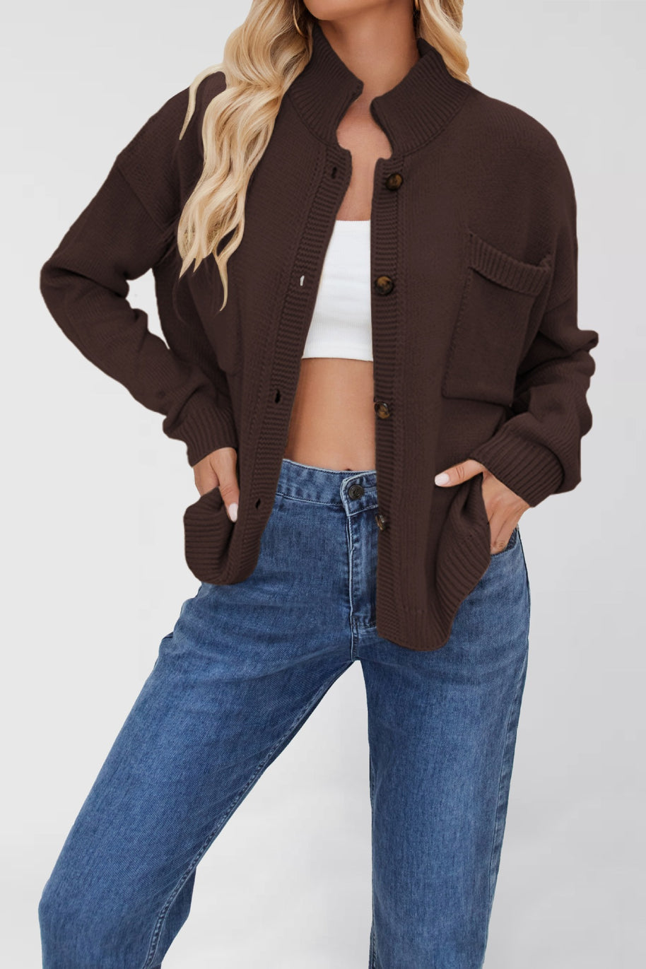 Damen Strickjacke mit Stehkragen und aufgesetzter Tasche WW