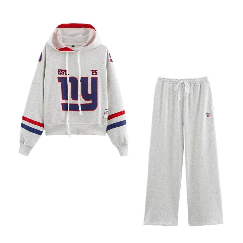 Damen sportlicher cropped Hoodie mit buntem Grafikelement und praktischem Kordelzug WW