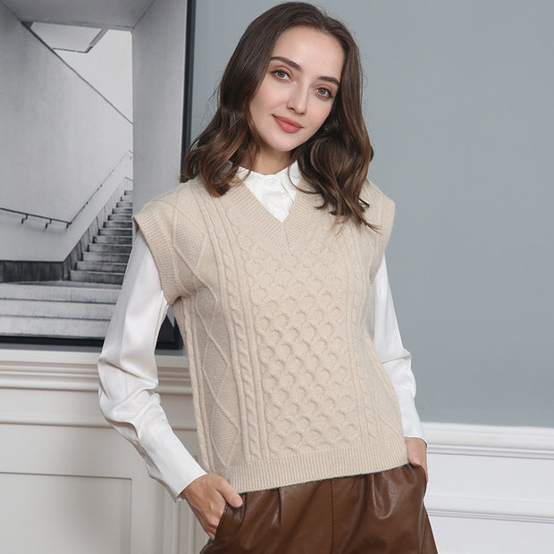 Damen Strickweste mit V-Ausschnitt und Kabelmuster WW