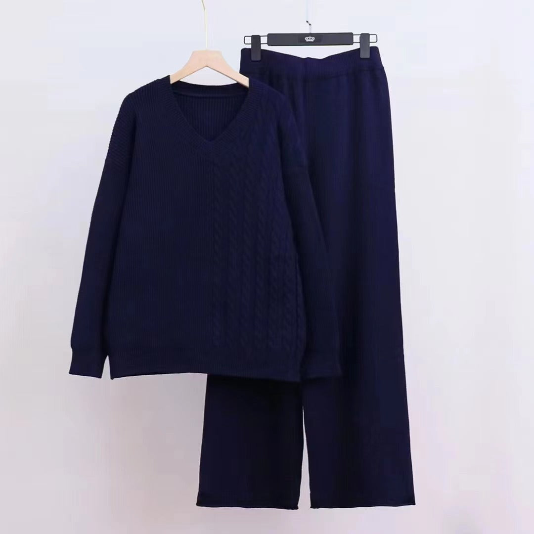 Damen Strickensemble mit feinem Zopfmuster und modernem Schnitt WW