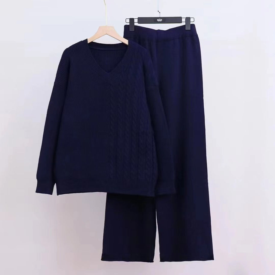 Damen Strickensemble mit feinem Zopfmuster und modernem Schnitt WW