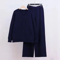 Damen Strickensemble mit feinem Zopfmuster und modernem Schnitt WW