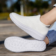 Damen Slip-On Sport Sneakers mit atmungsaktivem Strickdesign WW
