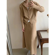 Damen bequeme Strickjacke mit Kapuze und eleganten Details WW