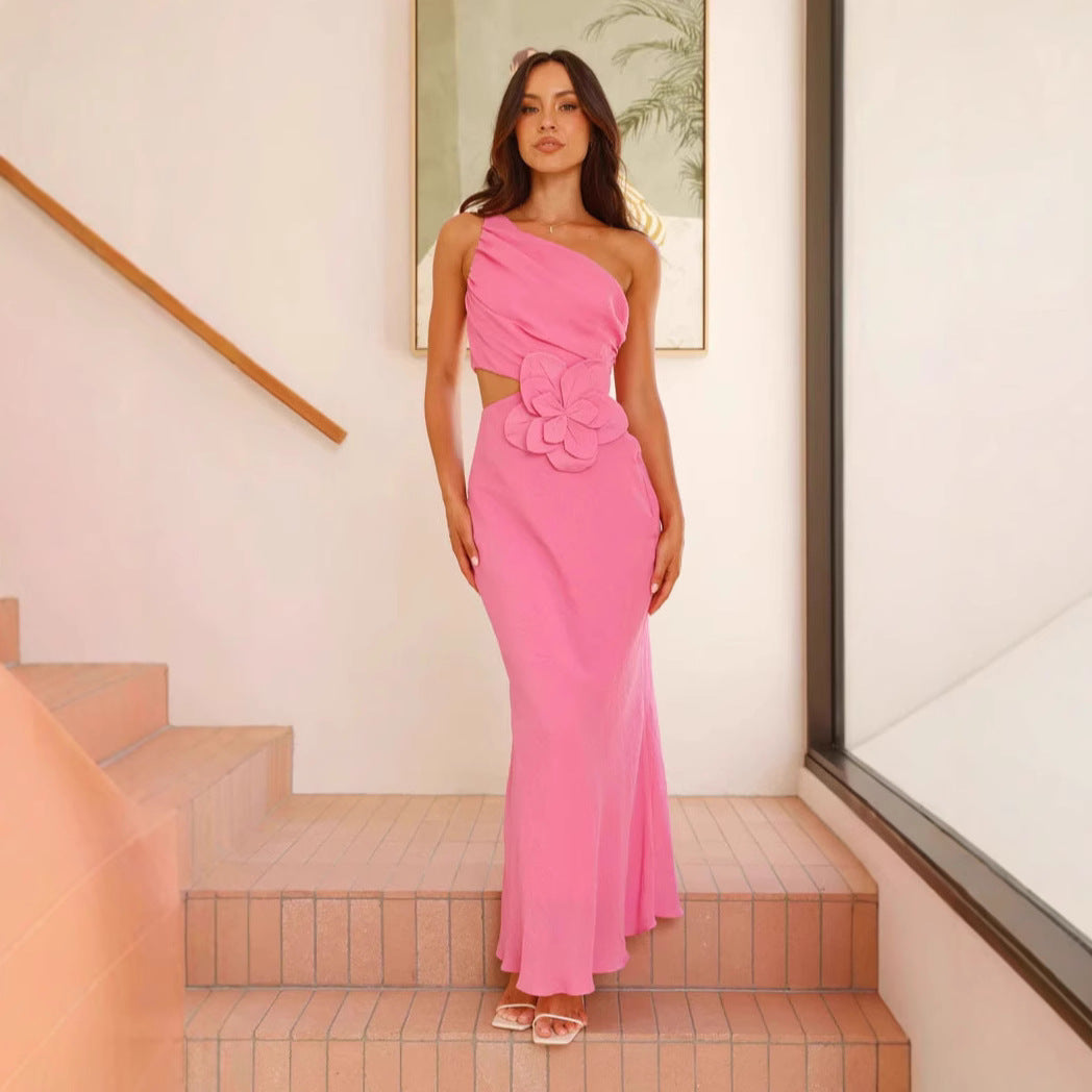 Damen Elegantes Maxikleid mit seitlichem Cut-Out und floralem Detail W&W Mode