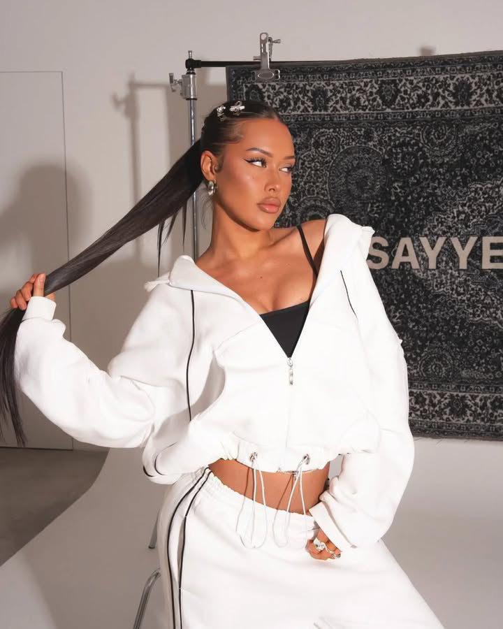 Damen Sportliche Oversized Loungewear mit reflektierenden Details WW