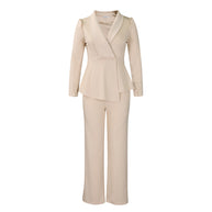 Damen Anzug mit elegantem Blazer und weitem Hosenbein WW
