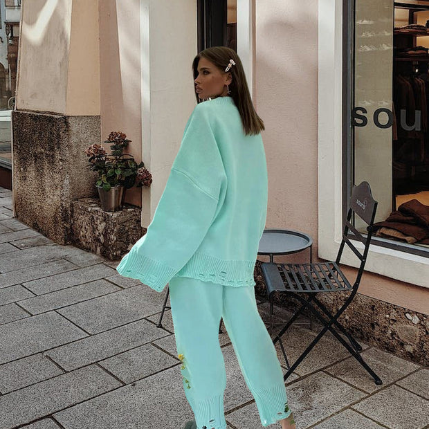 Damen Strickanzug mit oversized Schnitt und modischen Details WW