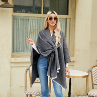 Damen Luxuriöser Oversize Poncho aus hochwertigem Mischgewebe WW