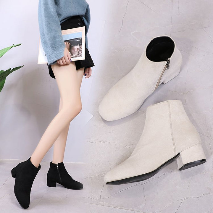 Damen Ankle-Boots mit modernem, minimalistischem Design und komfortablem Blockabsatz W&W Mode