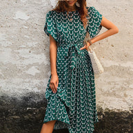 Damen Midi-Kleid mit eleganten Rüschendetails und bindbarem Taillengürtel WW