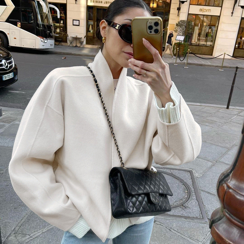 Damen Oversized Wolljacke mit lässigem Style und eleganter Kragenführung WW