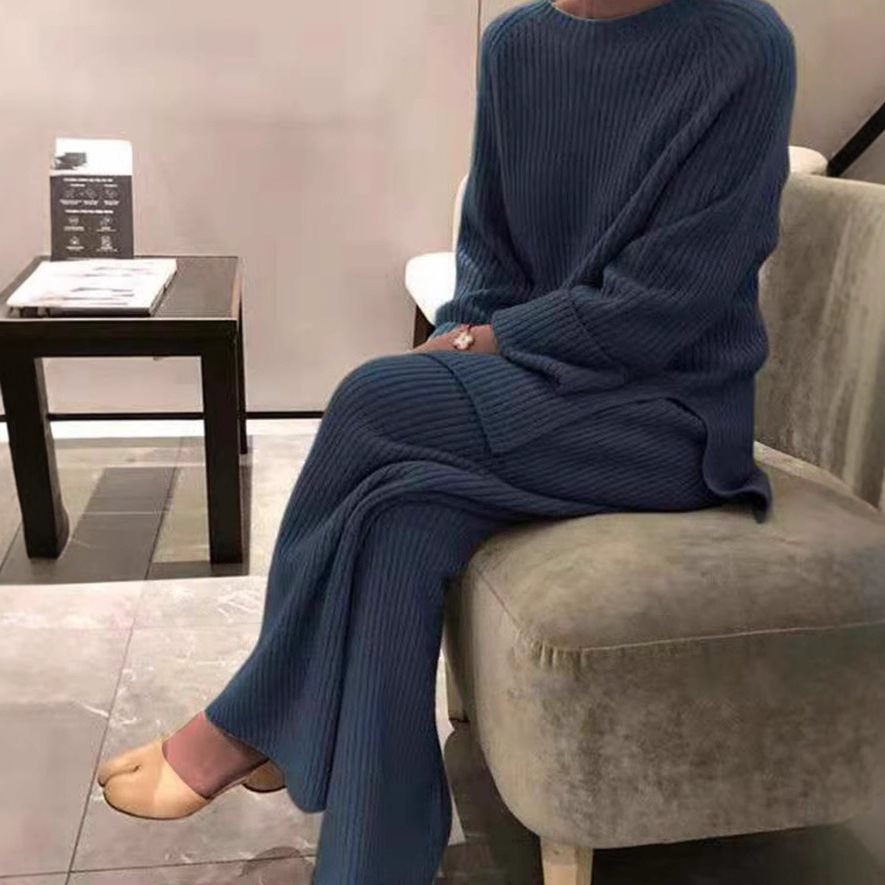 Damen Strickanzug mit weitem Schnitt und stilvollem Rippenmuster WW