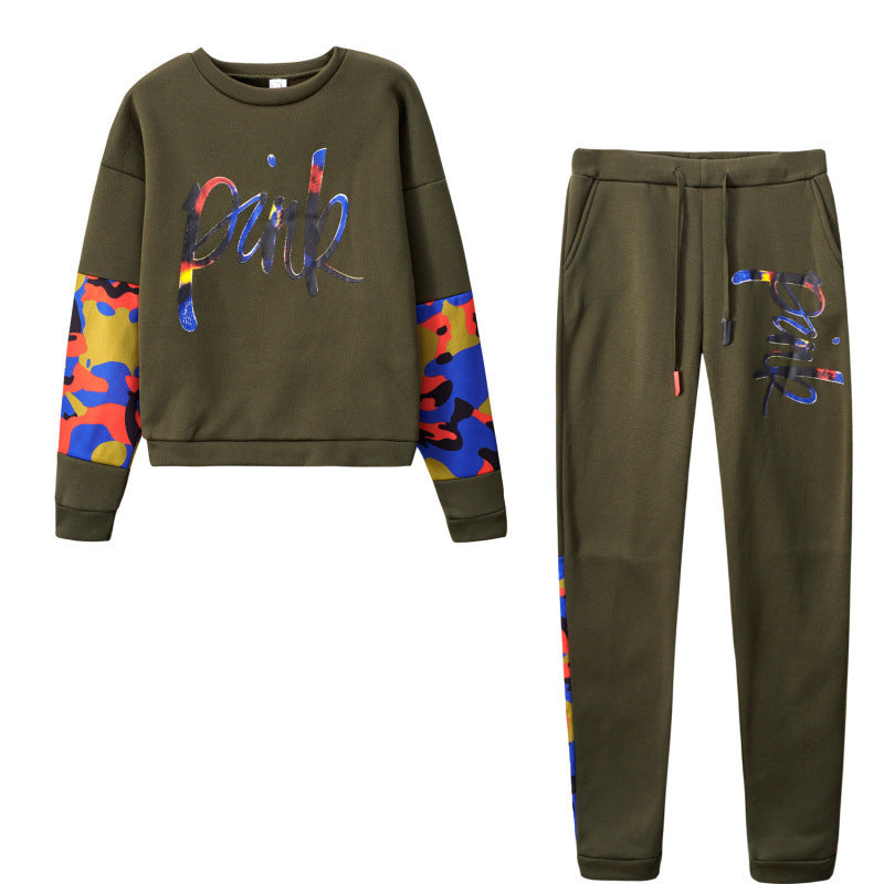 Damen Sportliches Sweatshirt-Set mit bunten Camouflage-Details und komfortablem Schnitt WW
