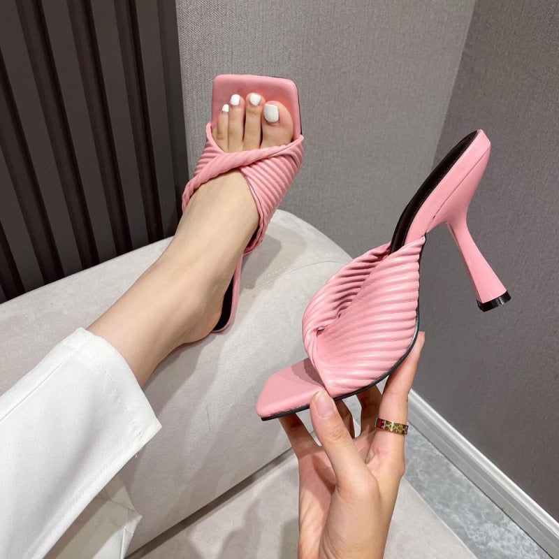 Damen Elegante Riemchen-Pumps mit atmungsaktiver Oberflächenstruktur und hohem Blockabsatz WW