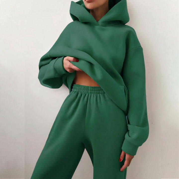 Damen Sportliches Set mit Hoodie und Jogginghose W&W Mode