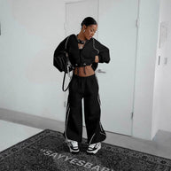 Damen Sportliche Oversized Loungewear mit reflektierenden Details WW