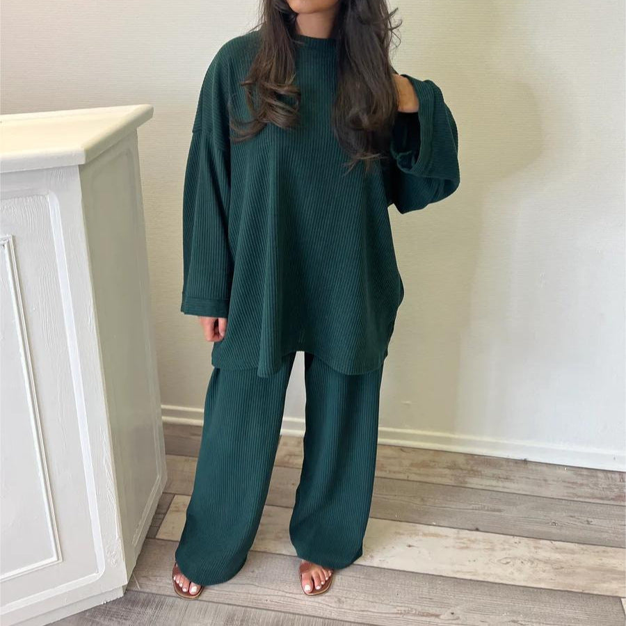 Damen Bequemes und stylisches Lounge-Set aus Rippstrick WW