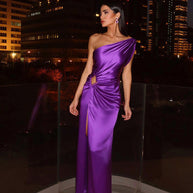 WW | Asymmetrisches Schulter-Abendkleid
