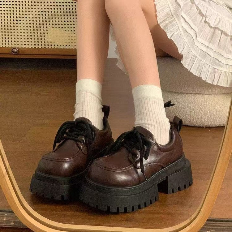 Damen Chunky Schnürschuhe mit rutschfester Sohle und modischem Design W&W Mode