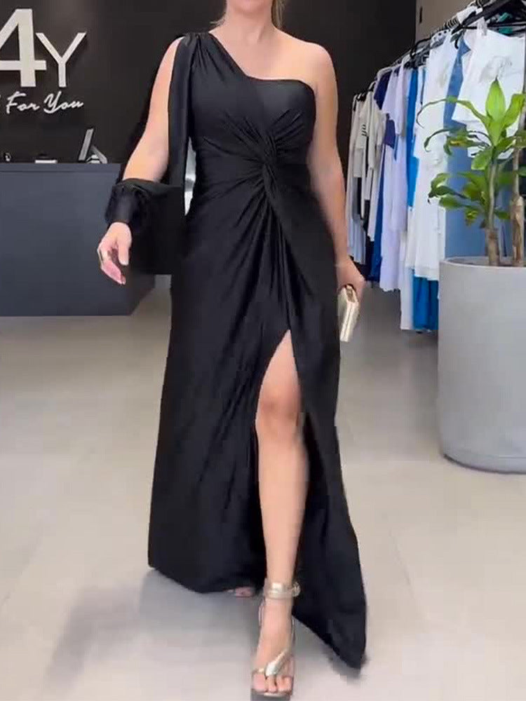 Damen Maxikleid mit asymmetrischem Design und seitlichem Schlitz WW