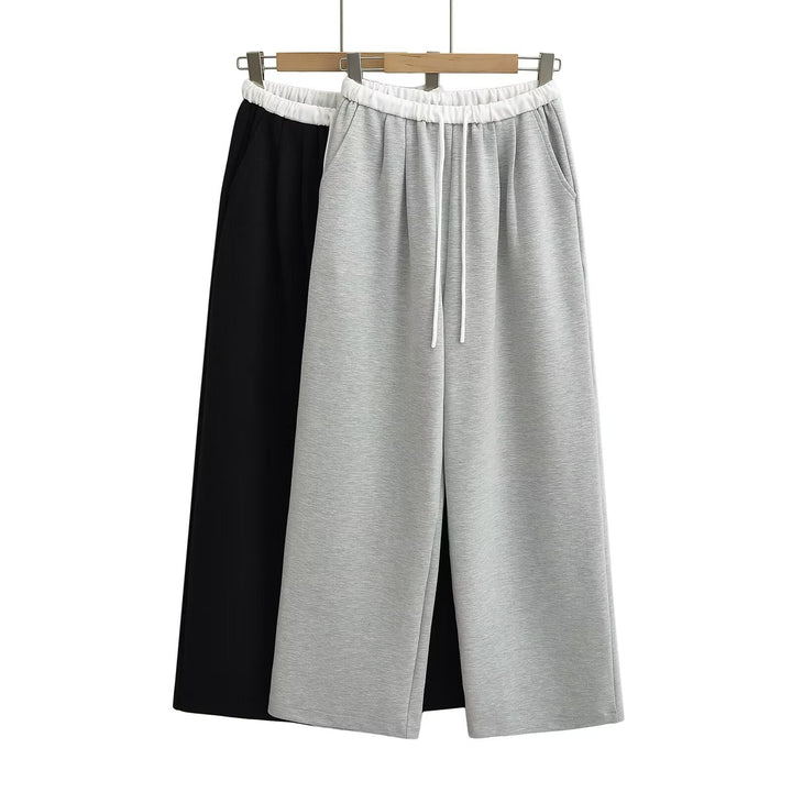 Damen gemütliche Sweatpants mit elastischem Bund und seitlichen Taschen W&W Mode