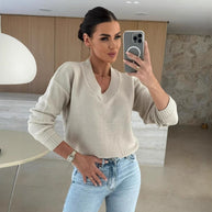 Damen Strickpullover mit tiefem V-Ausschnitt und legerem Schnitt WW