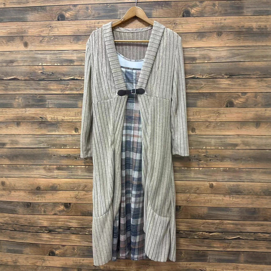 Damen Strickjacke mit asymmetrischem Schnitt und dekorativem Gürtel WW