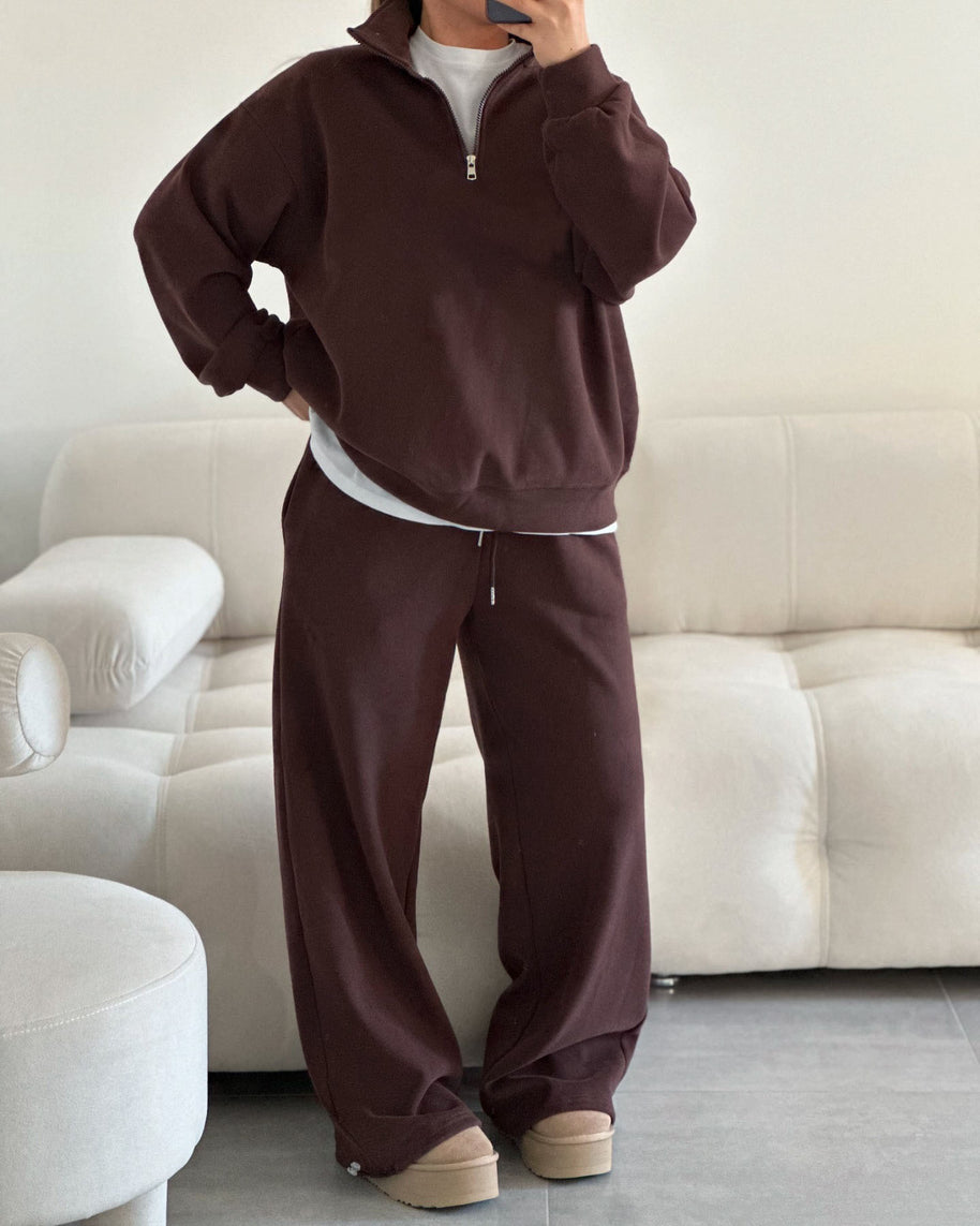 Damen Sportlicher Kapuzenpullover mit kurzer Reißverschlussöffnung WW