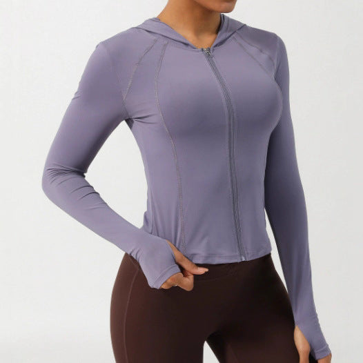 Damen Sportjacke mit praktischen Daumenlöchern und athletischem Schnitt WW