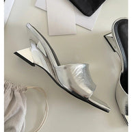 Damen Offene Mules mit elegantem Metallic-Obermaterial und komfortablem Blockabsatz W&W