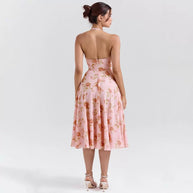 Damen Sommerliches Maxikleid mit tiefem V-Ausschnitt und floralen Mustern WW