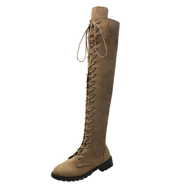 Damen Overknee-Stiefel mit raffinierter Schnürung und robustem Profil W&W Mode