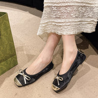 Damen Ballerinas mit eleganten Schleifenakzenten und komfortabler Sohle W&W