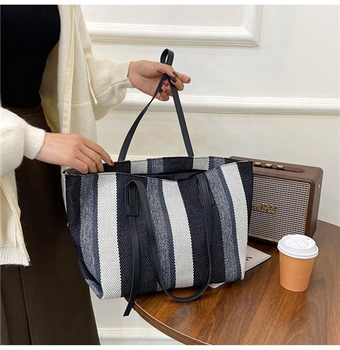 Damen Shopper-Tasche mit modernen Streifen und vielseitigem Innenraum WW