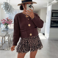 Damen Strickjacke mit dekorativen Knöpfen und praktischen Taschen WW