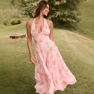 Damen Sommerliches Maxikleid mit tiefem V-Ausschnitt und floralen Mustern WW