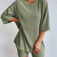 Damen komfortables Kurzarm Set mit Rippstrick und relaxed Schnitt WW