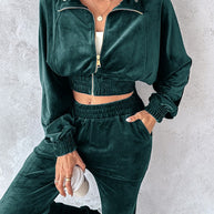 Damen Sportanzug mit weichem Samt und modernem Schnitt WW