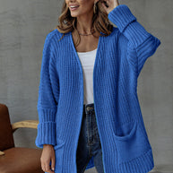 Damen Strickjacke mit tiefem V-Ausschnitt und praktischen Taschen WW
