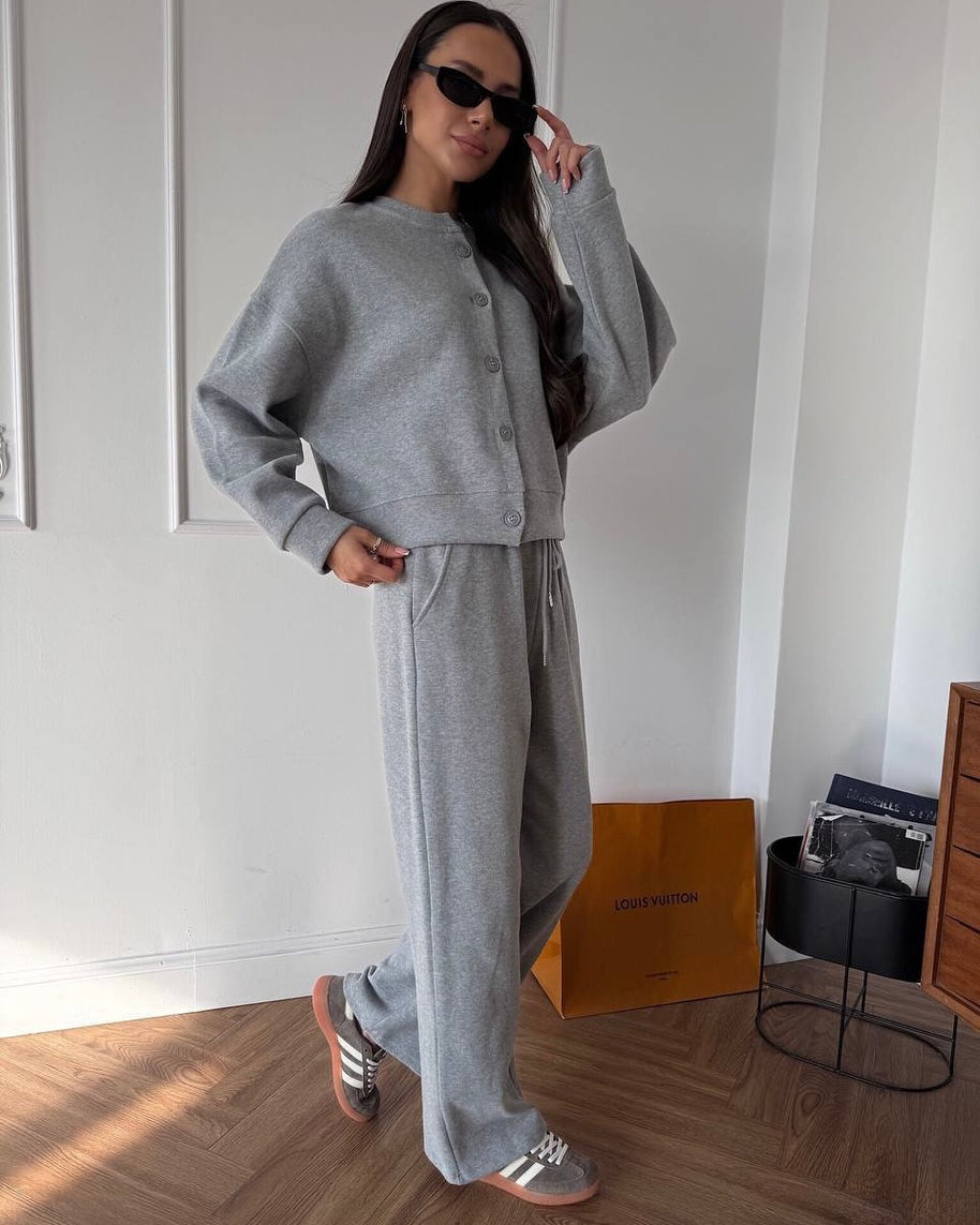Damen bequeme Sweatshirt- und Jogginghose-Kombination WW